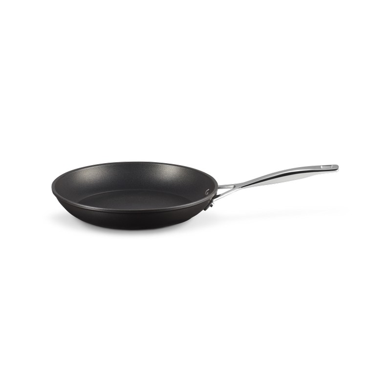 Toughened Non Stick Shallow Frying Pan Le Creuset F Group