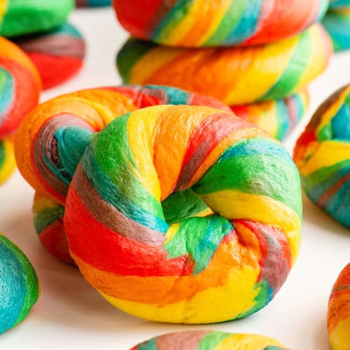 RAINBOW BAGEL
