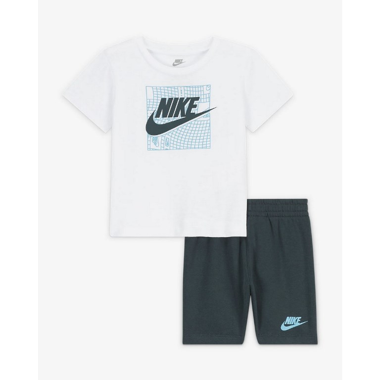 Boys nike short on sale sets