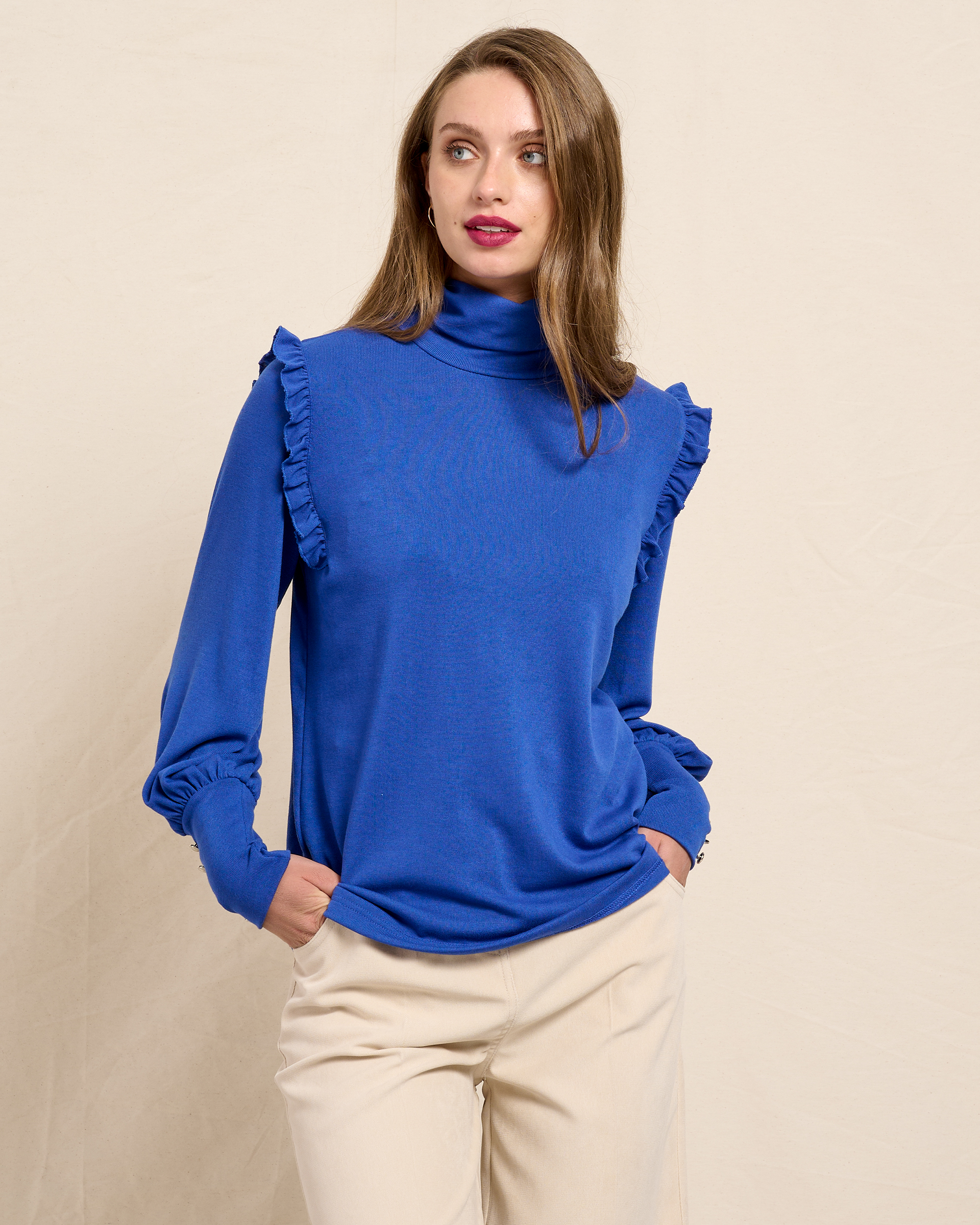 BLOUSE KNITTED HIGH COLLAR