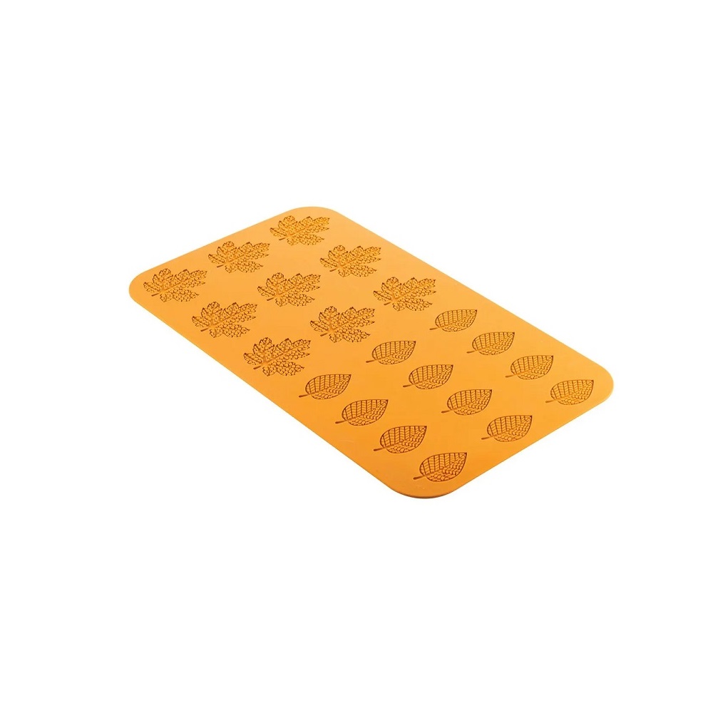 SILIKOMART – SILICONE MOLD N.21 WOOD LEAVES 71 x 69 MM + 60 x 37 MM