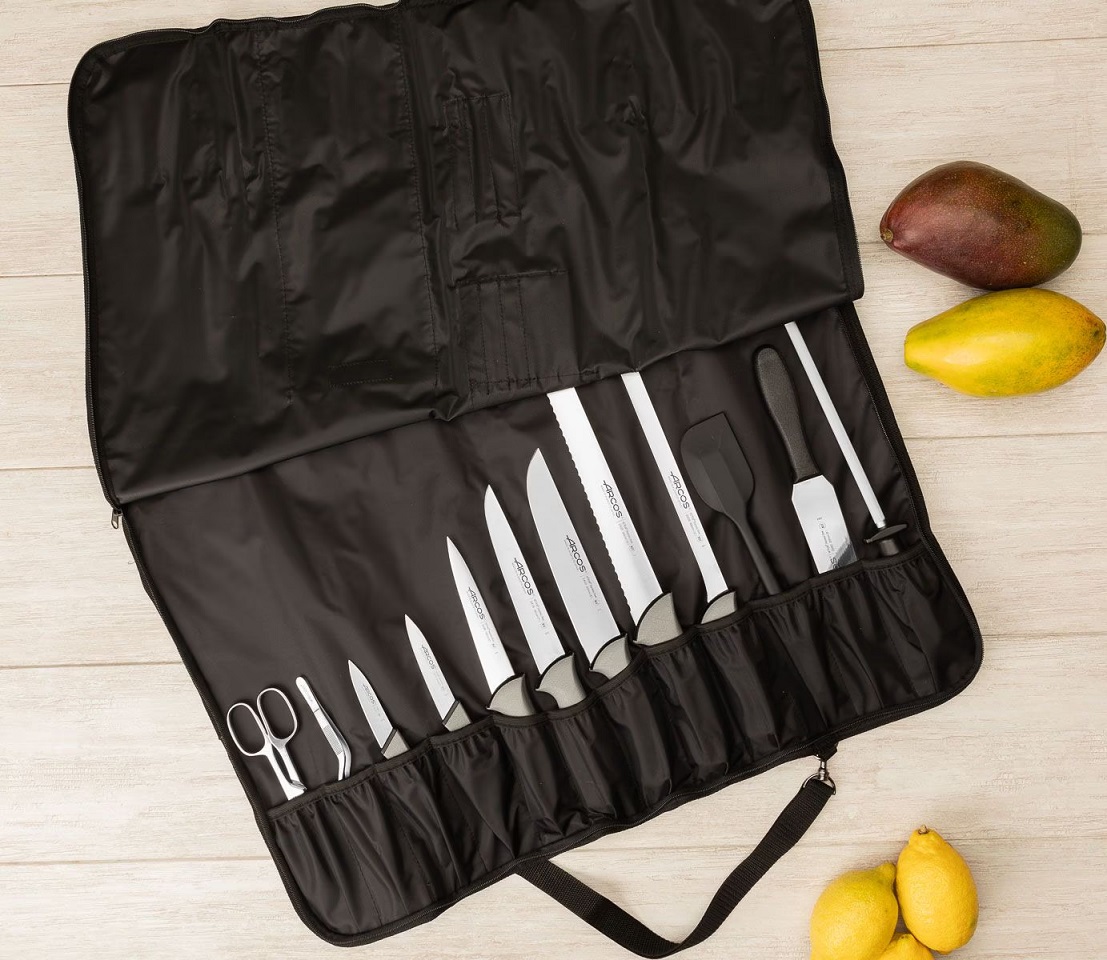 ARCOS – 12 PC KNIFE ROLL BAG