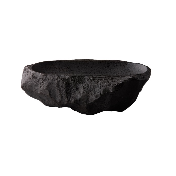 RAW – BLACK OVAL FLAT STONE 23 x 15 x 6.5 CM