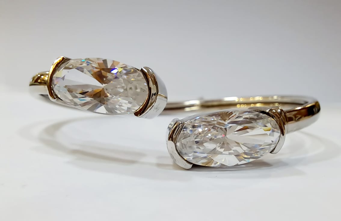 BANGLE SILVER/ CUBIC ZIRCONIA