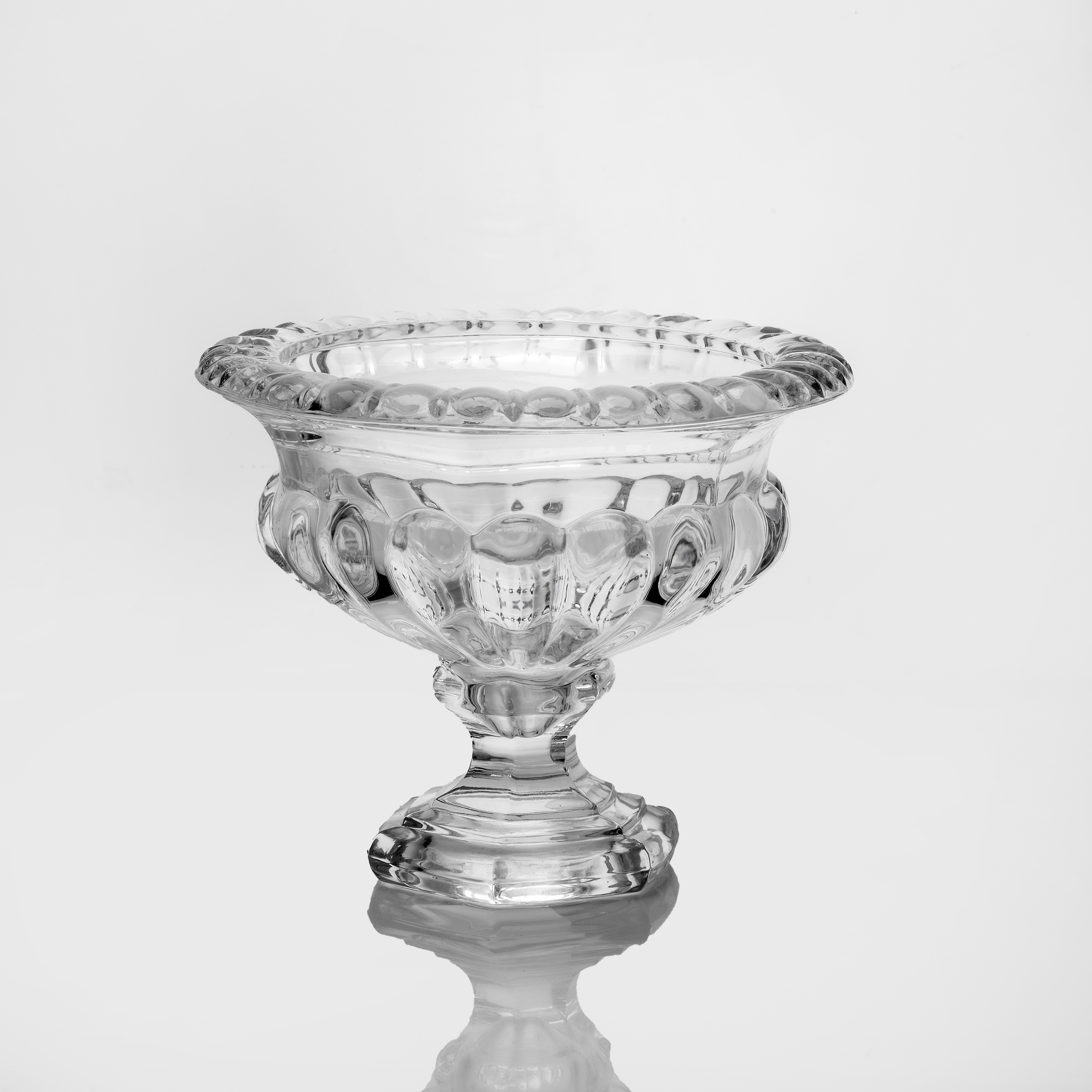 Glass Vase – Medium