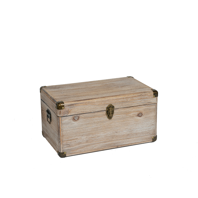 Wooden trunk – Large