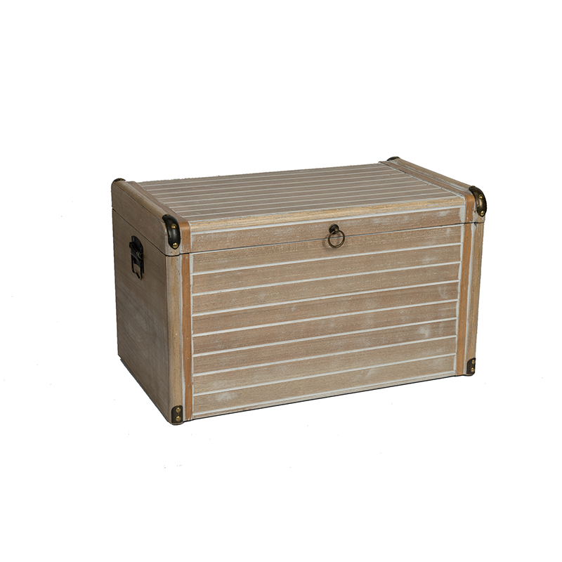 Wooden trunk – Large